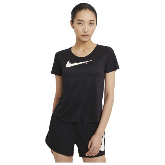 Nike Γυναικεία κοντομάνικη μπλούζα